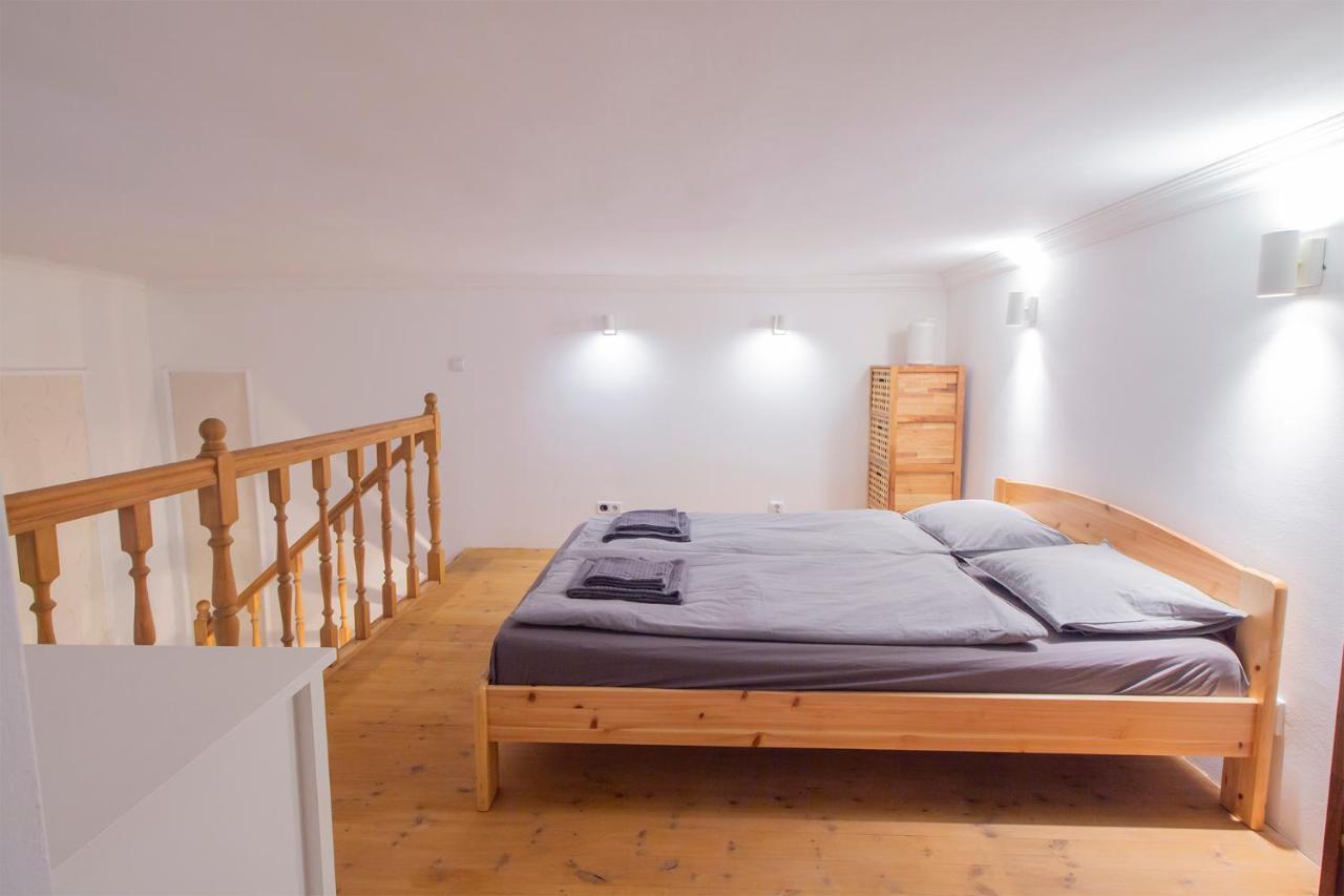 Weiner Cozy Apartment บูดาเปสต์ ภายนอก รูปภาพ